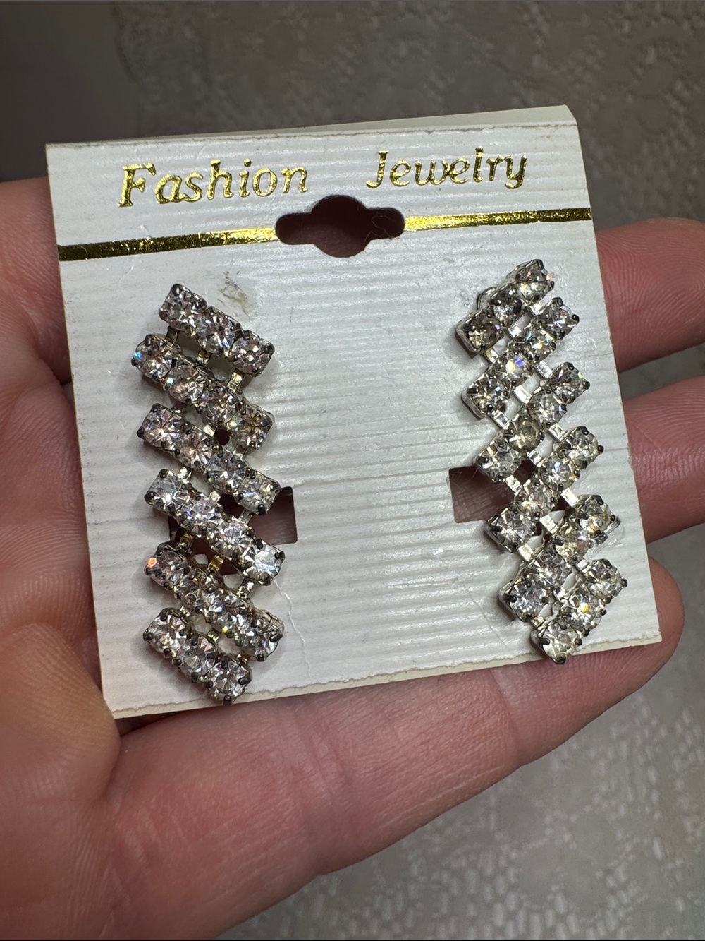 Fashion Rhinestone Jewelry Clear Crystal Teardrop Cluster Earrings Set Pair NEW - Picture 2 of 11
